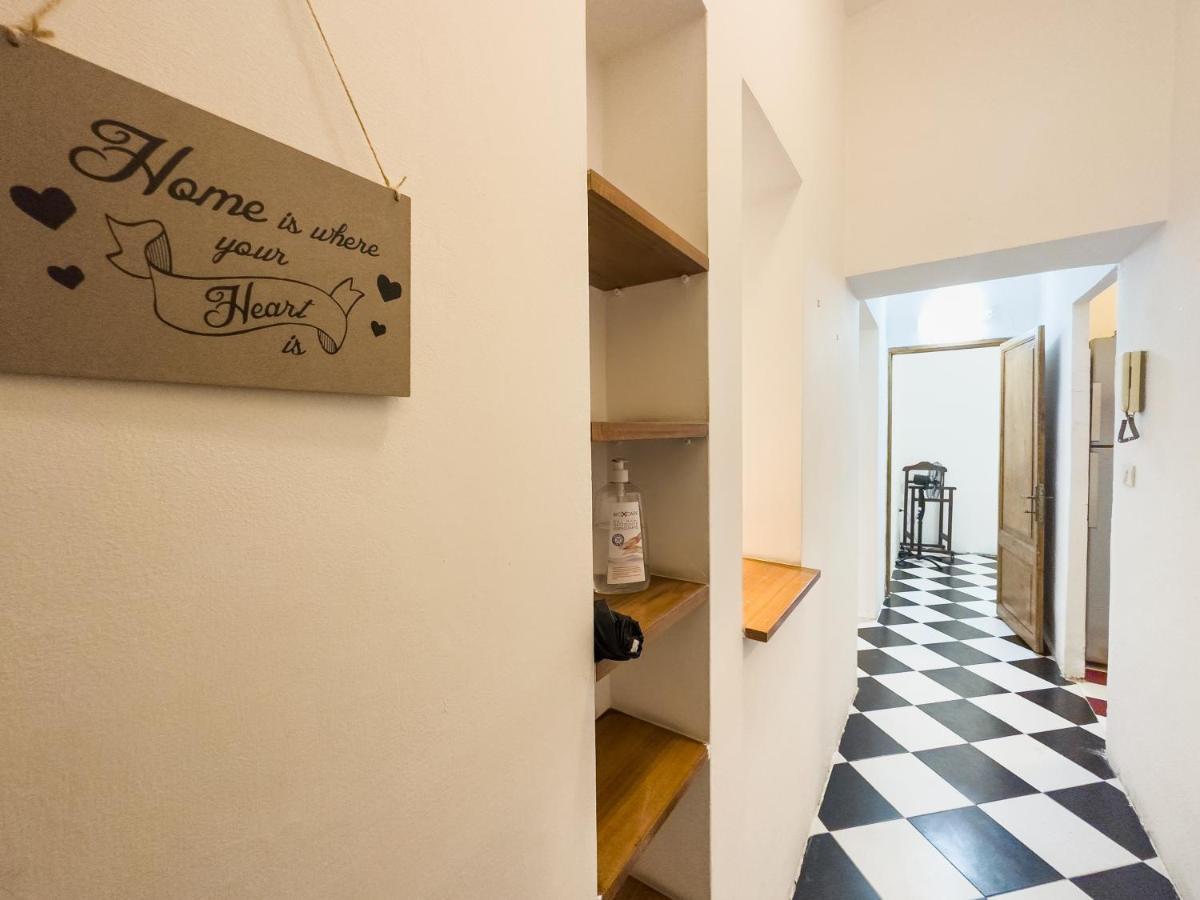 Domus Sant'Elena 2 Daire Roma Dış mekan fotoğraf
