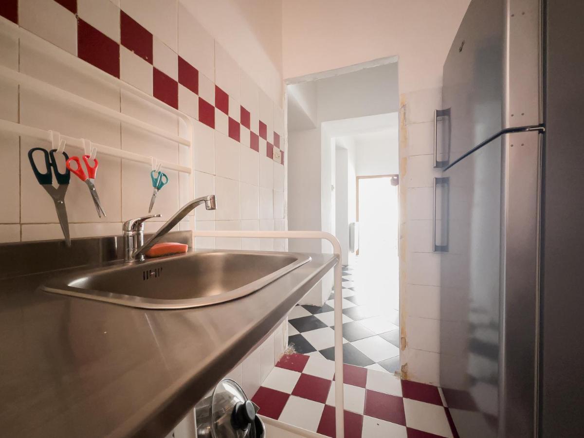 Domus Sant'Elena 2 Daire Roma Dış mekan fotoğraf